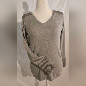 All At Once Gray V-Neck Women's Sweater. Functioning Zipper